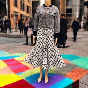 MORDICCI Midi Skirt Black White Plaid Tweed Gold Thread Fringed Hemline Sz S